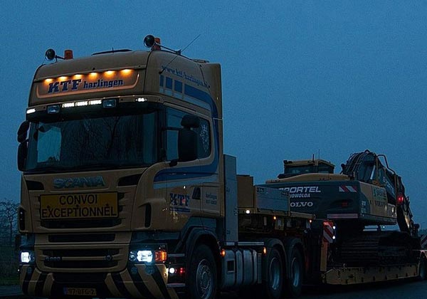 绿色轰炸工具版